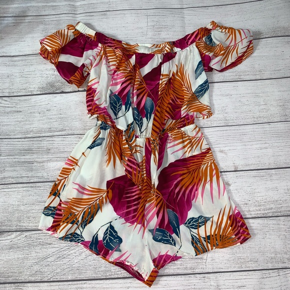 Pants - size small-Tropical 🌴 vacation-ready romper!